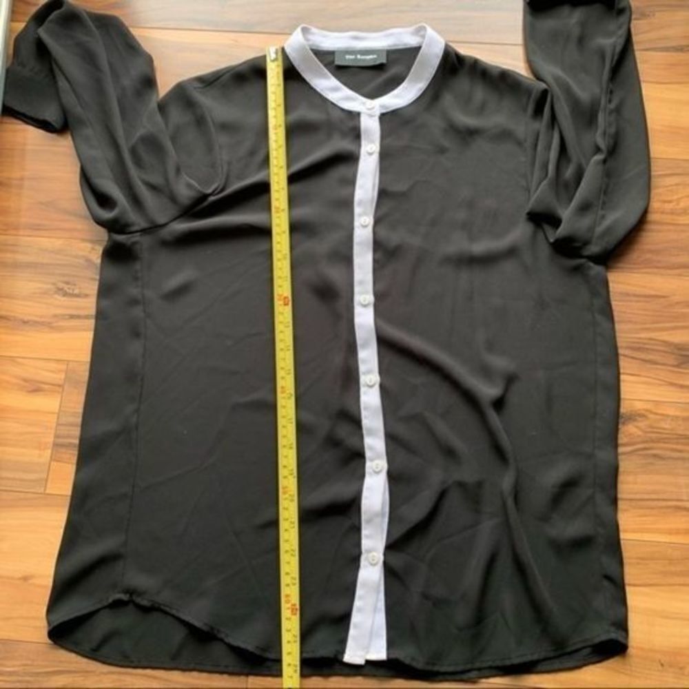 The Kooples colarless button down L